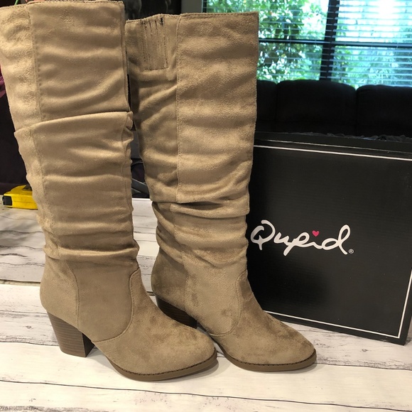 HOST PICK! Suede Round Toe Slouchy Knee High Boots - Picture 5 of 5